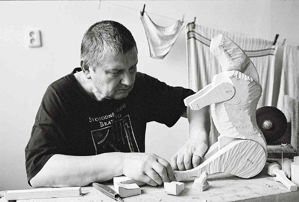 2010-08-169-5540-27a